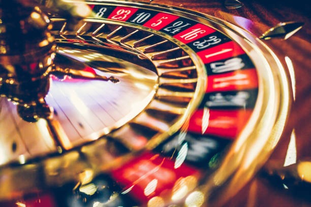 ole77 Dragon Hatch betting interface showing Andar Bahar and Teen Patti options